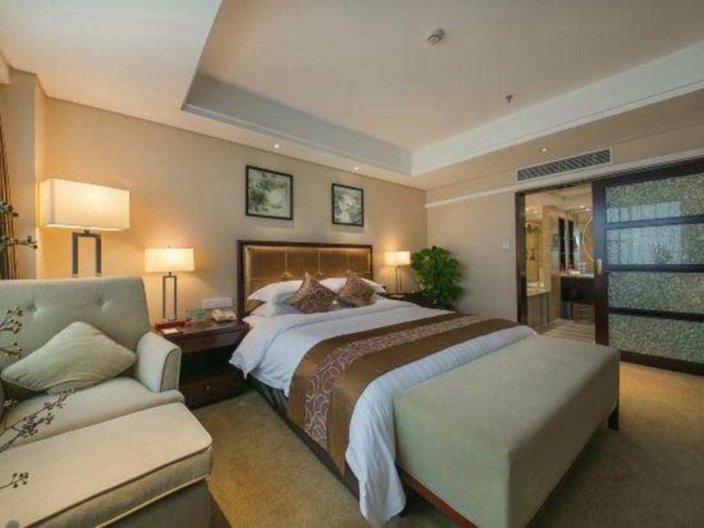 Maison New Century Hotel Νινγκμπό Εξωτερικό φωτογραφία
