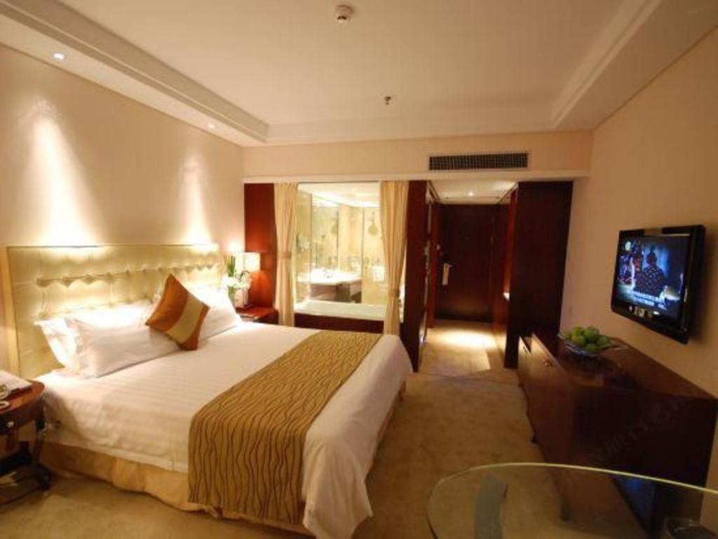 Maison New Century Hotel Νινγκμπό Εξωτερικό φωτογραφία