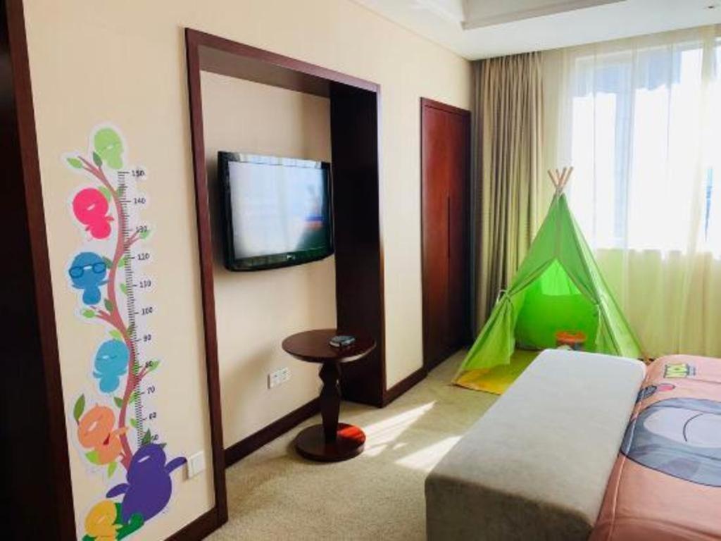 Maison New Century Hotel Νινγκμπό Εξωτερικό φωτογραφία